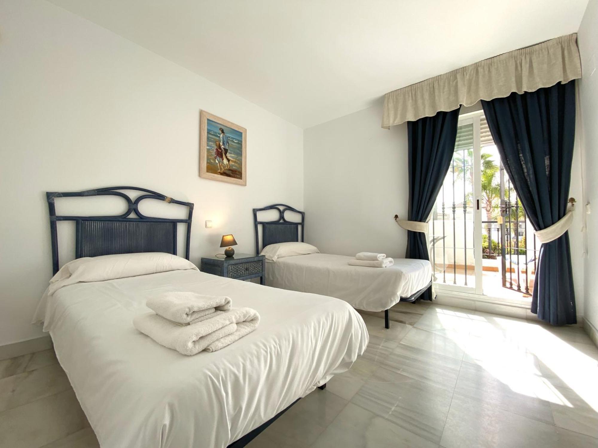 Serinamar- Los Naranjos De Marbella Room photo